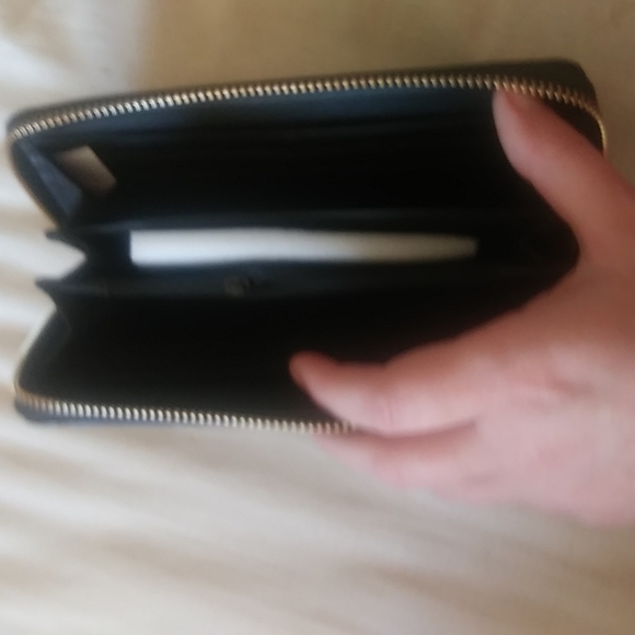 Wallet - Picture 2 of 2